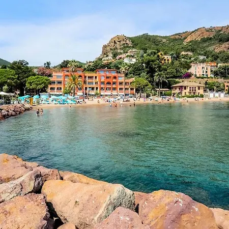 French Riviera 1 Bedroom On The Facing Cannes * Théoule-sur-Mer